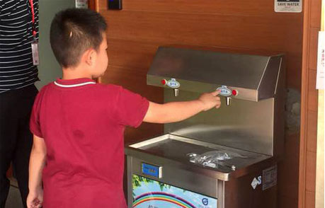 校园直饮水机应该如何选择